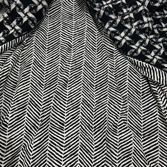 Juicy Couture Coat - Picture 3 of 9